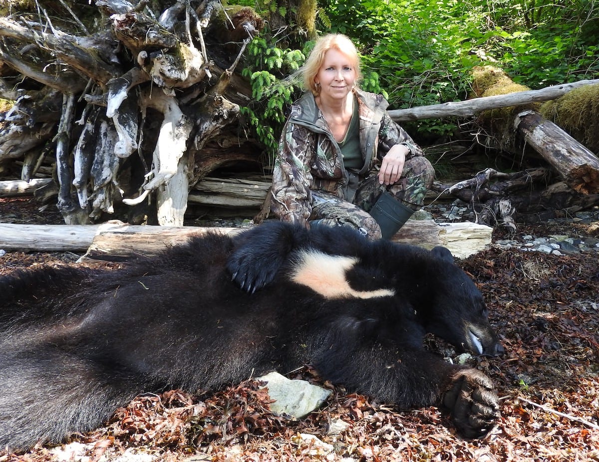 Look at the chevron on this bear. Wow!